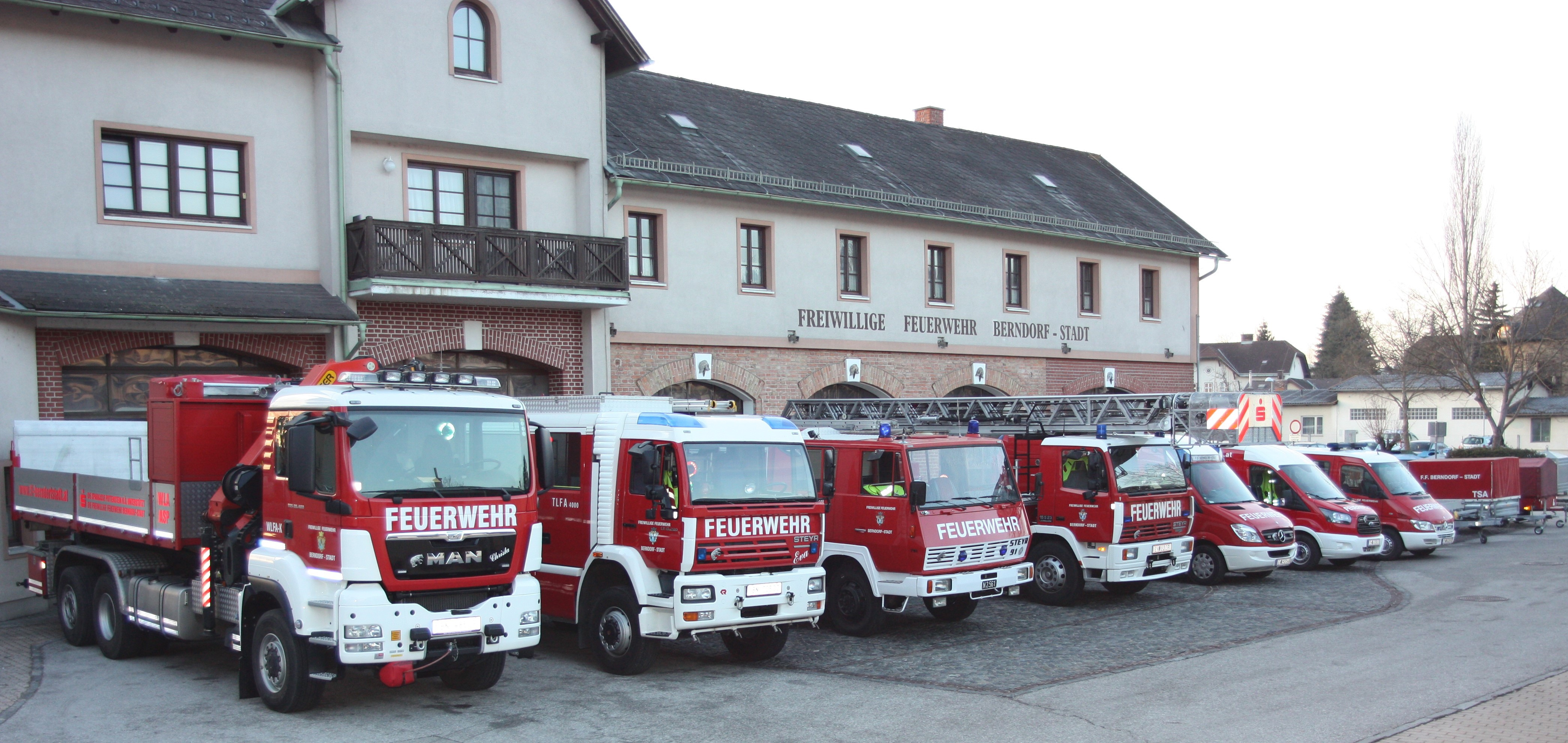 99 Fuhrparkgesamt bearbeitet